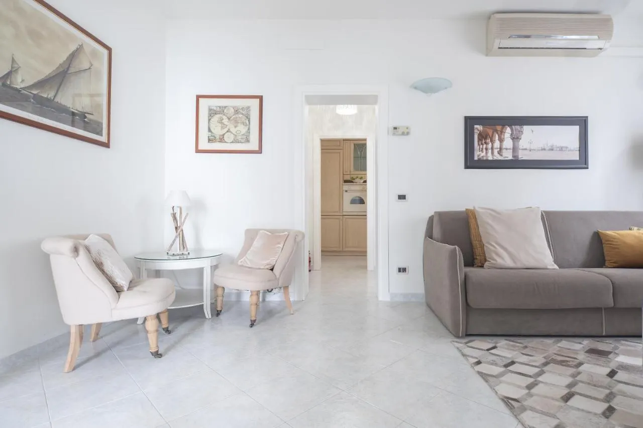 Ca Del Mar Venice Luxury Apartments 0*,  Italien
